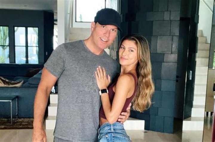 Discovering Dane Cook's Wife: Getting to Know Kelsi Taylor