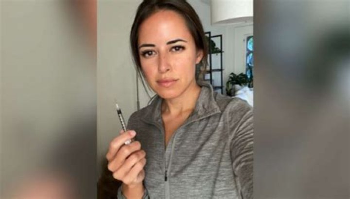 Exploring the Buzz Around Kaylee Hartung Eye Surgery: What We Know About Vision and Broadcasting